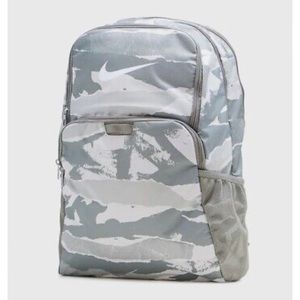 Nike Brasilia XL White/Green/Grey Camo Print Unisex Backpack CU9648-320 NWT